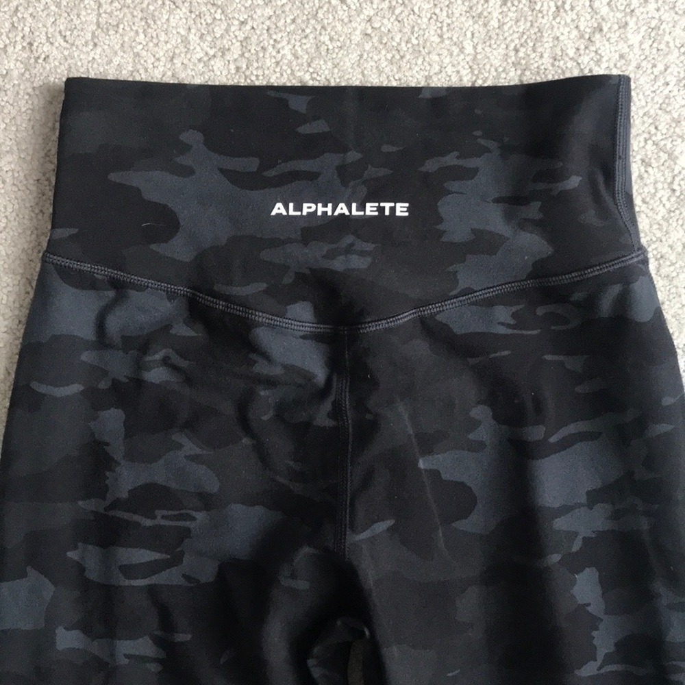 Alphalete Camo Leggings